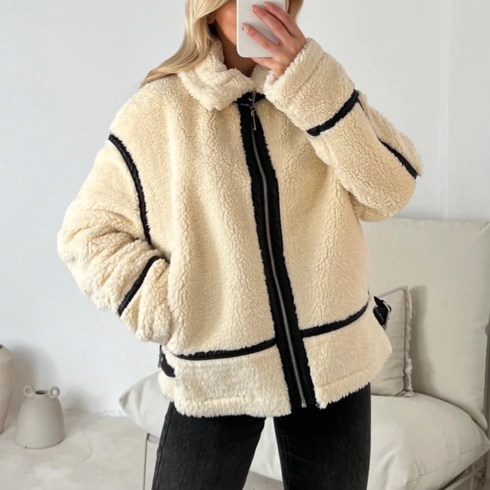 Kiera cream teddy aviator jacket from Glamify size L